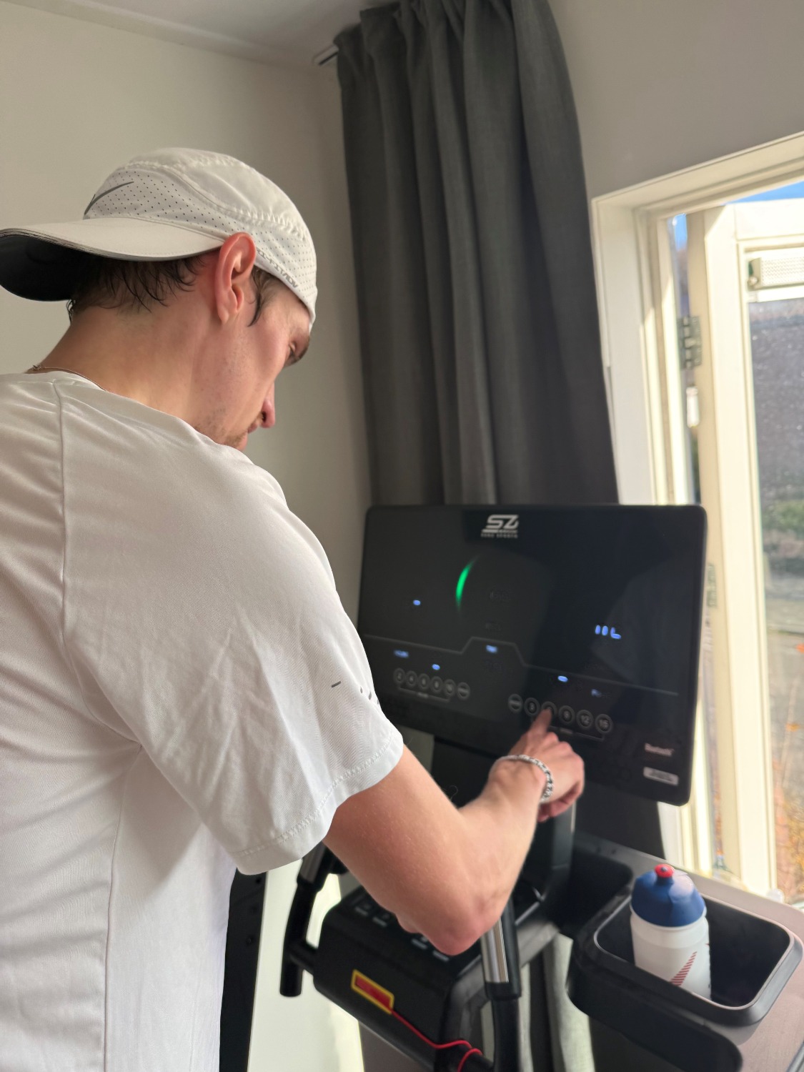 Snelheid aanpassen op de Senz Sports M9000